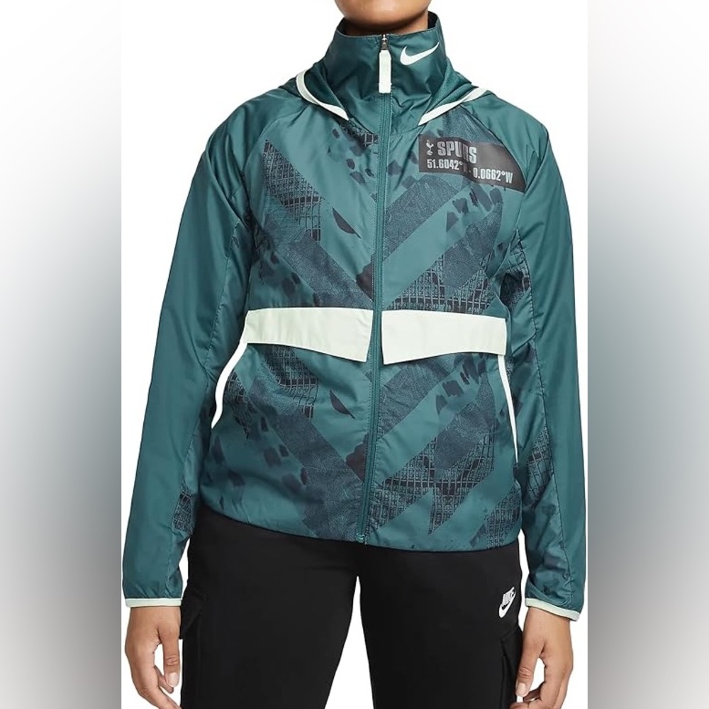 Nike Women’s Tottenham Hotspur AWF Soccer Jacket, Dark Teal Green